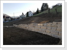 Natursteinmauer setzen aus Muschelkalksteinen Natursteinmauer setzen aus Muschelkalksteinen